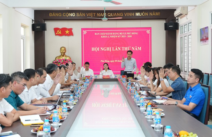 Hội nghị lần thứ 5 Ban chấp hành Đảng bộ xã Phù Đổng- Ảnh 1.