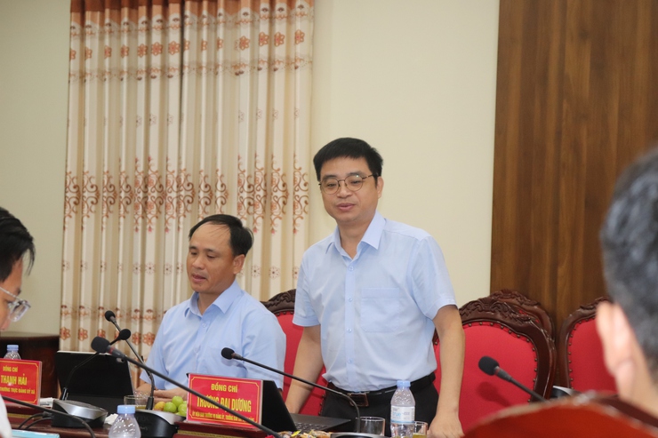 Ngân hàng nhà nước Việt Nam chi nhánh khu vực I làm việc với xã và các Quỹ tín dụng nhân dân trên địa bàn xã.- Ảnh 3.
