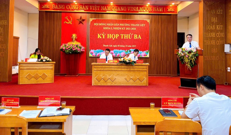 Kỳ họp thứ 3 HĐND phường Thanh Liệt khóa I, nhiệm kỳ 2021-2026 thành công tốt đẹp- Ảnh 6. Kỳ họp thứ 3 HĐND phường Thanh Liệt khóa I, nhiệm kỳ 2021-2026 thành công tốt đẹp- Ảnh 6.