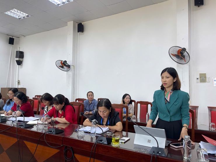 UBND phường Long Biên tổ chức họp giao ban khối giáo dục tháng 10/2025- Ảnh 2.