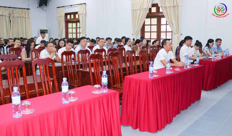 Quốc Oai: Bồi dưỡng kỹ năng, nghiệp vụ công tác tiếp nhận và giải quyết đơn thư cho cán bộ cơ sở- Ảnh 1.