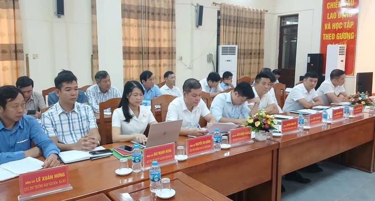 Hội nghị Ban chấp hành Đảng bộ xã lần thứ 2, nhiệm kỳ 2025 - 2030- Ảnh 4.