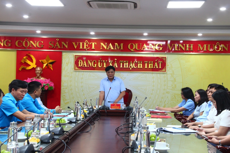 Thạch Thất công bố Quyết định thành lập Công đoàn xã- Ảnh 1.