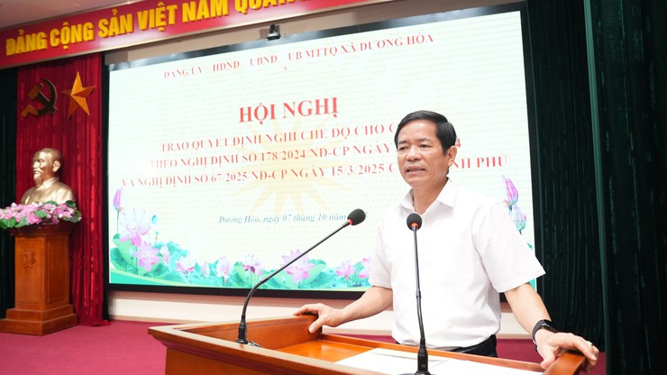 Đảng uỷ - HĐND – UBND – UB MTTQ xã trao Quyết định nghỉ chế độ theo Nghị định 178 của Chính phủ - Ảnh 6.