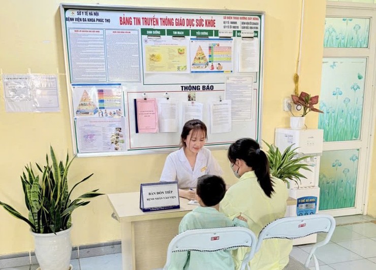BVĐK Phúc Thọ cảnh báo gia tăng các ca viêm phổi sơ sinh do vi rút RSV- Ảnh 1.