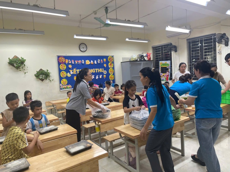 Thư Lâm chủ động ứng phó, bảo đảm an toàn tuyệt đối cho nhân dân trong mưa lũ- Ảnh 26.