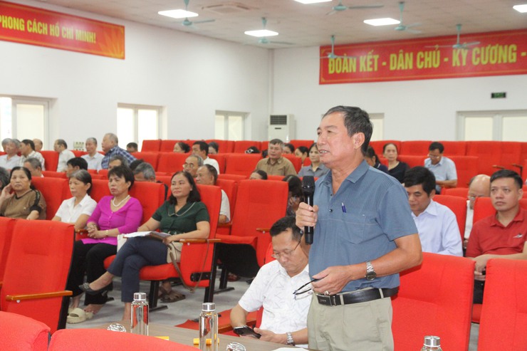Thường trực hội đồng nhân dân phường Xuân Phương tiếp xúc cử tri chuyên đề về trả lời, giải quyết ý kiến, kiến nghị của cử tri.- Ảnh 7.
