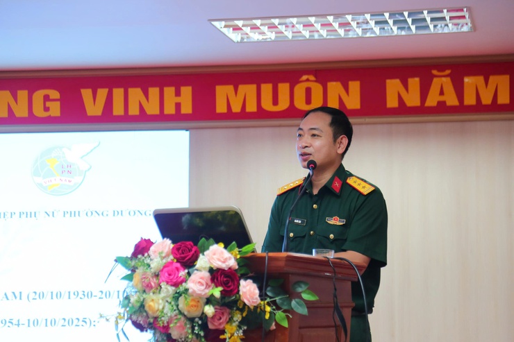 Hội LHPN phường Dương Nội nói chuyện chuyên đề “Phụ nữ Việt Nam và nghệ thuật làm Mẹ, làm Vợ” - Ảnh 1.