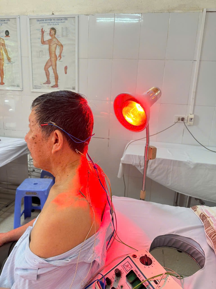 Trạm Y tế xã Ô Diên đẩy mạnh khám chữa bệnh bằng y học cổ truyền – Giải pháp an toàn, hiệu quả và bền vững cho sức khỏe- Ảnh 1.