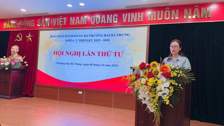 Phường Hai Bà Trưng: Tổ chức Hội nghị lần thứ tư Ban chấp hành Đảng bộ phường khóa I.- Ảnh 5.