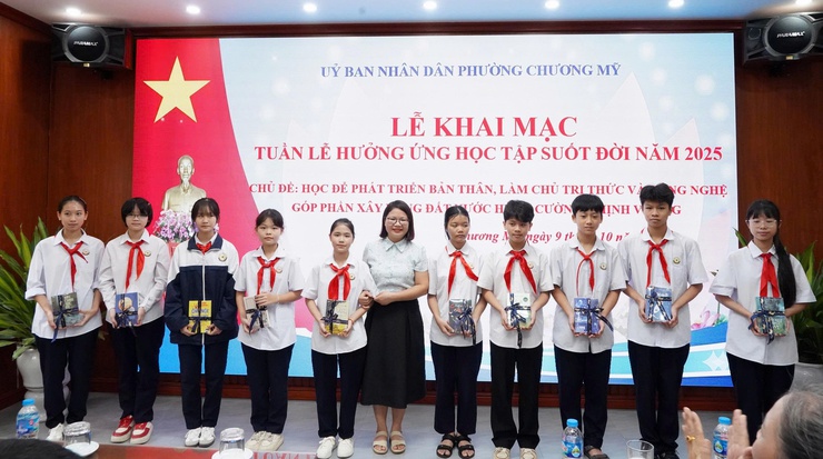 Phường Chương Mỹ tổ chức Lễ khai mạc “Tuần lễ hưởng ứng học tập suốt đời” năm 2025 - Ảnh 3.