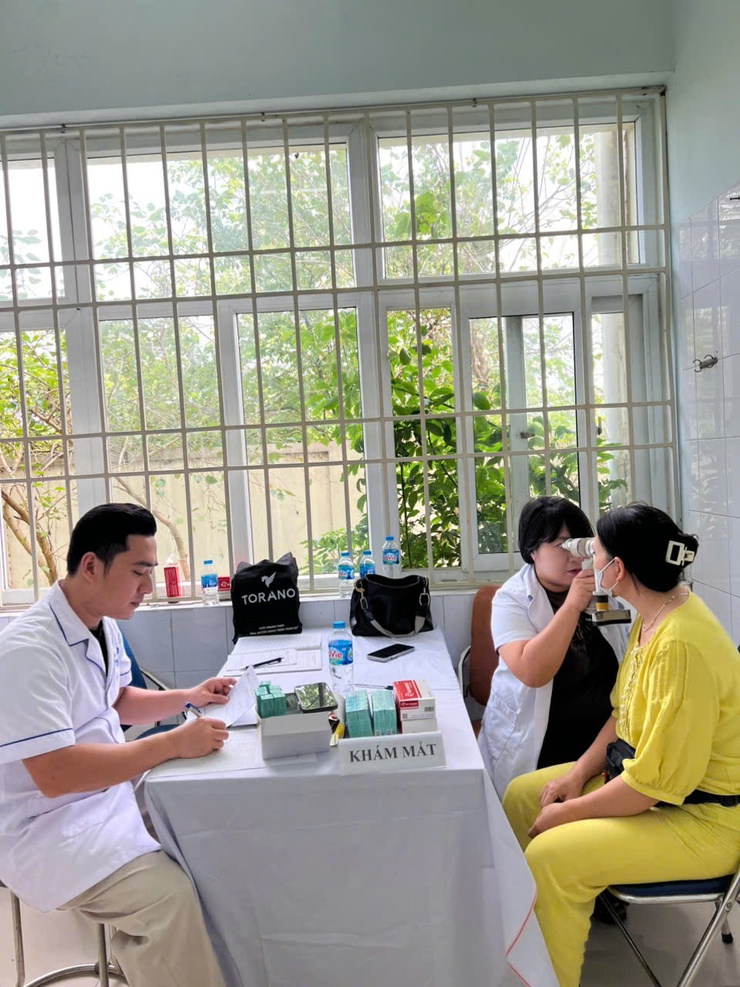 Phường Lĩnh Nam tổ chức Lễ phát động tháng hành động vì người cao tuổi Việt Nam năm 2025.- Ảnh 3.