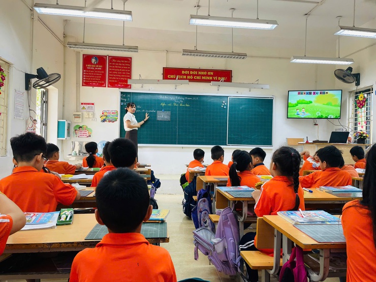 Chuyển đổi số trong toàn ngành giáo dục xã Tam Hưng – Từ khẩu hiệu đến hành động thiết thực mỗi ngày- Ảnh 2.