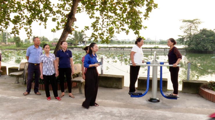 KHÁNH THÀNH "SÂN THỂ THAO CỘNG ĐỒNG" TẠI THÔN HÒA CHANH CHÀO MỪNG ĐẠI HỘI ĐẢNG BỘ THÀNH PHỐ HÀ NỘI.- Ảnh 4.