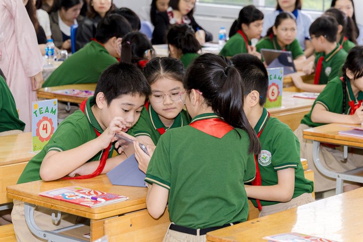 Phường Thanh Xuân triển khai Chuyên đề thí điểm dạy học môn Khoa học bằng tiếng Anh- Ảnh 1.