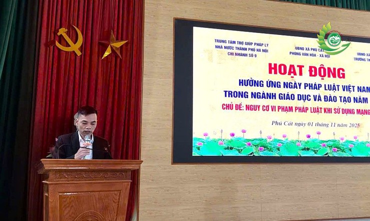 Phú Cát tổ chức các hoạt động hưởng ứng Ngày Pháp luật Việt Nam năm 2025 trong ngành Giáo dục và Đào tạo- Ảnh 4.