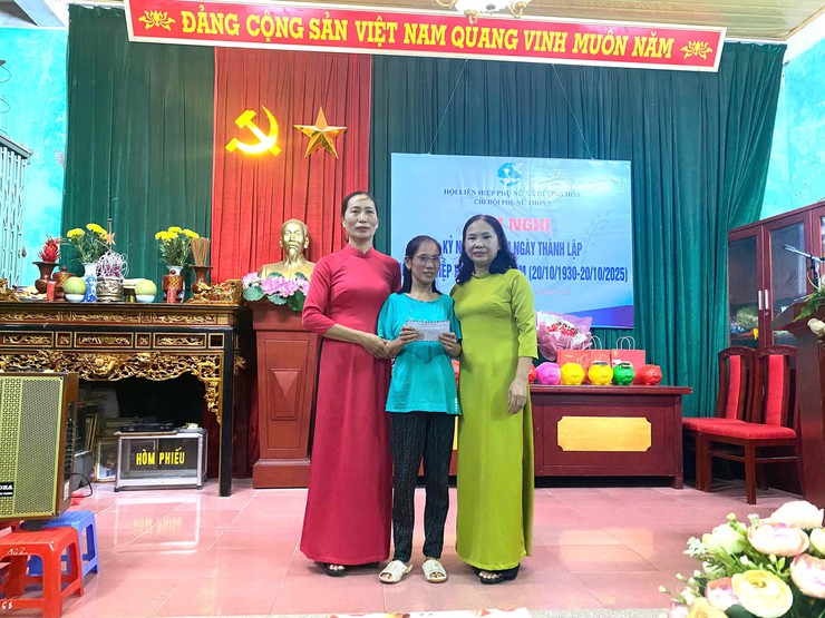 Các Chi hội Phụ nữ trên địa bàn xã sôi nổi tổ chức hoạt động kỷ niệm chào mừng Ngày Phụ nữ Việt Nam 20/10- Ảnh 6.