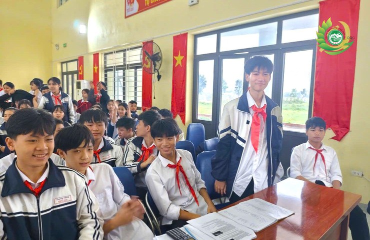 Phú Cát tổ chức các hoạt động hưởng ứng Ngày Pháp luật Việt Nam năm 2025 trong ngành Giáo dục và Đào tạo- Ảnh 7.