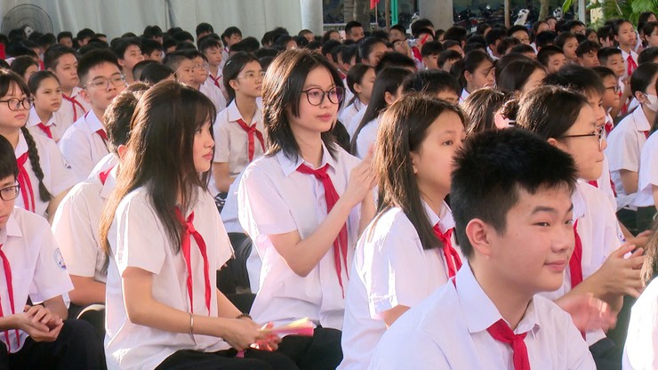Xây dựng môi trường học tập an toàn, thân thiện, kỷ cương, minh bạch, trách nhiệm- Ảnh 1.
