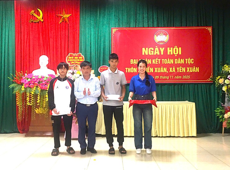 Xã Yên Xuân: Tổ chức Ngày hội Đại đoàn kết toàn dân tộc năm 2025- Ảnh 1.