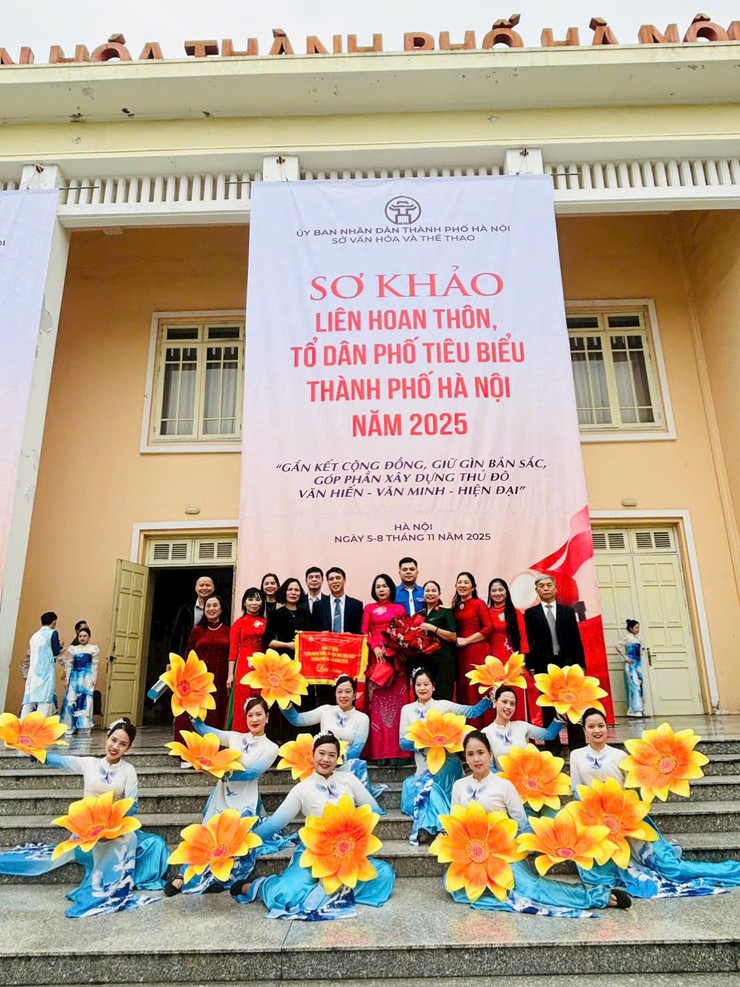 Phường Phú Diễn tham gia chương trình Sơ khảo Liên hoan Thôn, Tổ dân phố tiêu biểu Thành phố Hà Nội năm 2025 - Ảnh 3.