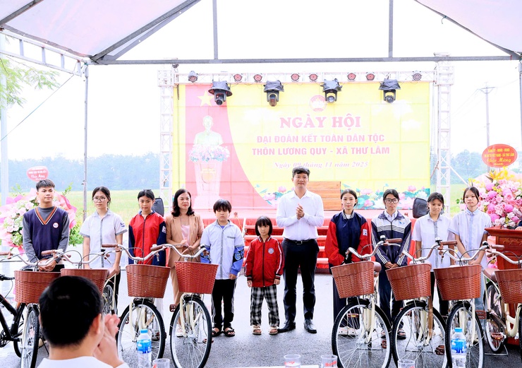 Ngày hội Đại đoàn kết toàn dân tộc thôn Lương Quy – xã Thư Lâm.- Ảnh 7.