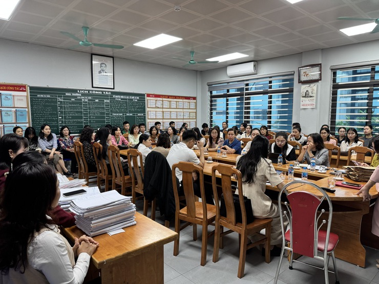 XÃ PHÚ XUYÊN TỔ CHỨC KỲ THI CHỌN HỌC SINH GIỎI LỚP 9 ĐỢT 2 NĂM HỌC 2025–2026
- Ảnh 5.