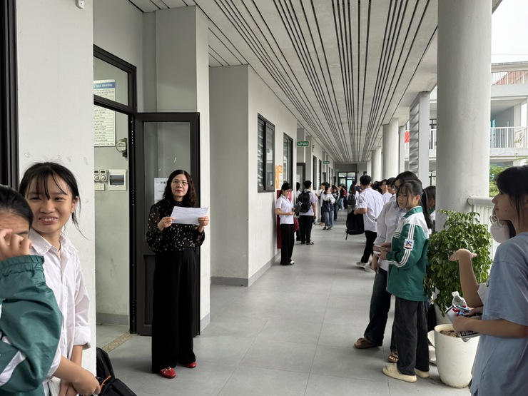 XÃ PHÚ XUYÊN TỔ CHỨC KỲ THI CHỌN HỌC SINH GIỎI LỚP 9 ĐỢT 2 NĂM HỌC 2025–2026
- Ảnh 14.