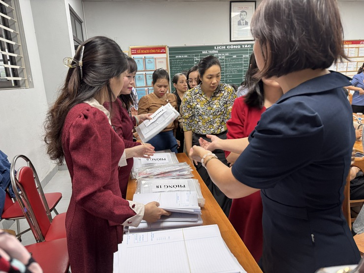 XÃ PHÚ XUYÊN TỔ CHỨC KỲ THI CHỌN HỌC SINH GIỎI LỚP 9 ĐỢT 2 NĂM HỌC 2025–2026
- Ảnh 10.