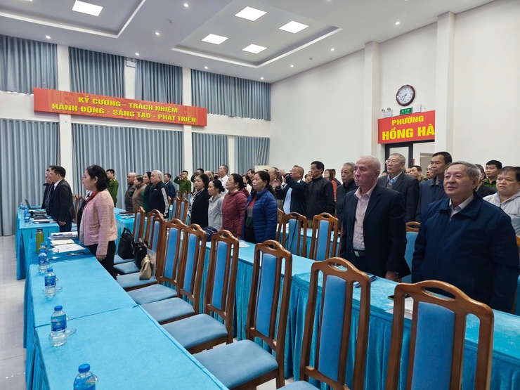 Phường Hồng Hà tổ chức Lễ hưởng ứng “Ngày Pháp luật nước Cộng hòa xã hội chủ nghĩa Việt Nam” năm 2025- Ảnh 2.