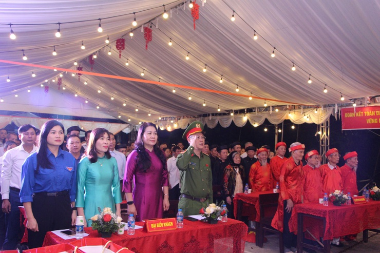 Thôn Phú Vinh tổ chức Ngày hội Đại đoàn kết toàn dân tộc năm 2025 trong không khí vui tươi, đầm ấm- Ảnh 5.