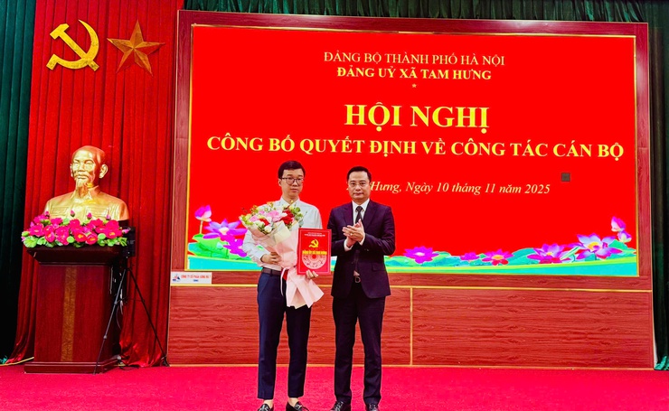 Đảng ủy xã Tam Hưng công bố Quyết định về công tác cán bộ- Ảnh 1.