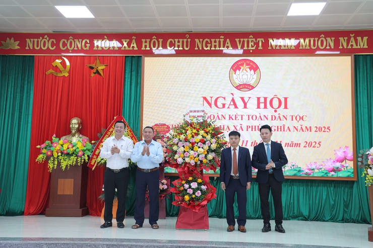 Rộn ràng ngày hội Đại đoàn kết toàn dân tộc tại thôn Quyết Hạ- Ảnh 23.