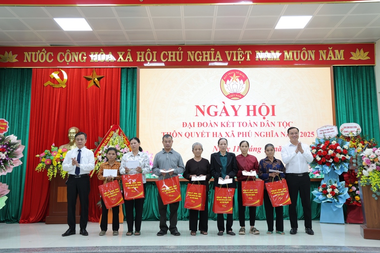 Rộn ràng ngày hội Đại đoàn kết toàn dân tộc tại thôn Quyết Hạ- Ảnh 18.