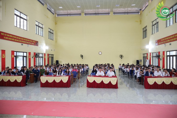 Xã Phú Cát tổ chức kỷ niệm ngày pháp luật nước cộng hòa xã hội chủ nghĩa việt nam (9/11)- Ảnh 1.