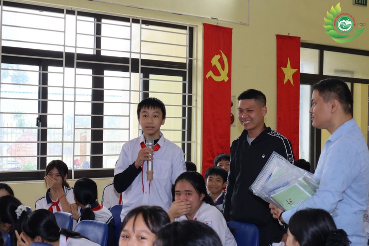 Xã Phú Cát tổ chức kỷ niệm ngày pháp luật nước cộng hòa xã hội chủ nghĩa việt nam (9/11)- Ảnh 11.