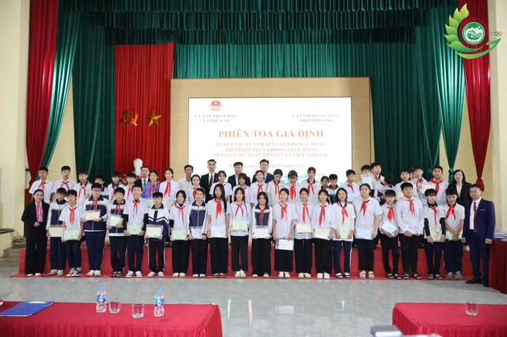 Xã Phú Cát tổ chức kỷ niệm ngày pháp luật nước cộng hòa xã hội chủ nghĩa việt nam (9/11)- Ảnh 15.