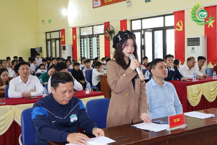 Xã Phú Cát tổ chức kỷ niệm ngày pháp luật nước cộng hòa xã hội chủ nghĩa việt nam (9/11)- Ảnh 8.