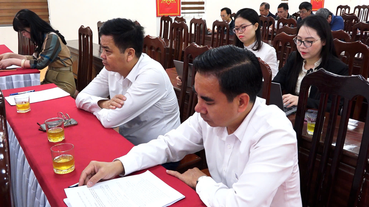 BAN THƯỜNG VỤ ĐẢNG ỦY XÃ DÂN HÒA TỔ CHỨC HỘI NGHỊ TRIỂN KHAI LẤY Ý KIẾN NHÂN DÂN VÀO DỰ THẢO VĂN KIỆN TRÌNH ĐẠI HỘI XIV CỦA ĐẢNG- Ảnh 6.