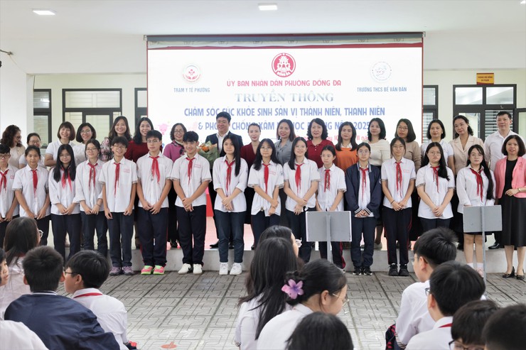 Hà Nội luôn quan tâm đẩy mạnh các hoạt động chăm sóc sức khỏe sinh sản cho vị thành niên, thanh niên- Ảnh 1.