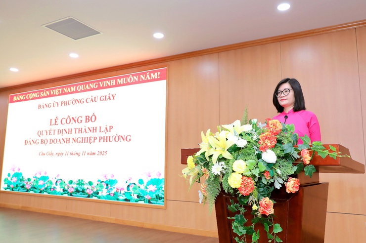 Lễ công bố quyết định thành lập Đảng bộ Doanh nghiệp phường Cầu Giấy- Ảnh 2.