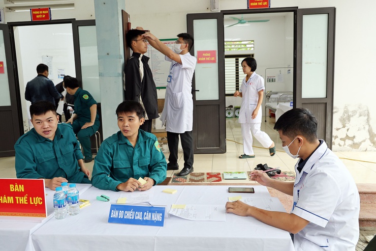 Xã Xuân Mai tiếp tục tổ chức sơ tuyển sức khỏe nghĩa vụ quân sự năm 2026- Ảnh 5.