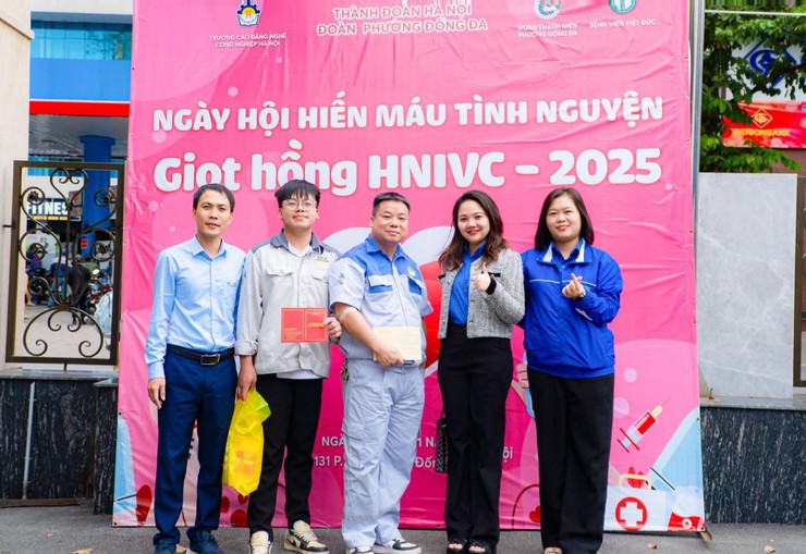 Ngày hội hiến máu tình nguyện 2025- Ảnh 5.