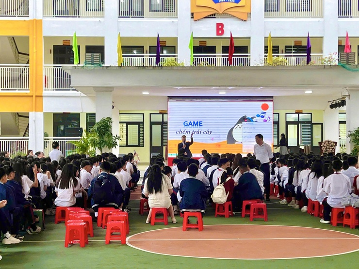 Trạm Y tế phường Đống Đa tăng cường truyền thông về CSSKSS vị thành niên, thanh niên và phòng chống xâm hại- Ảnh 1.