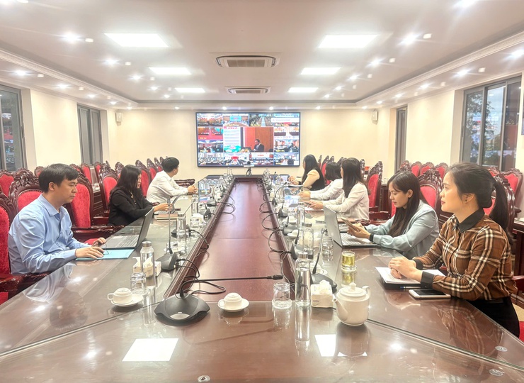 Xã Thạch Thất tham gia Hội nghị tập huấn công tác Khoa giáo năm 2025- Ảnh 1.