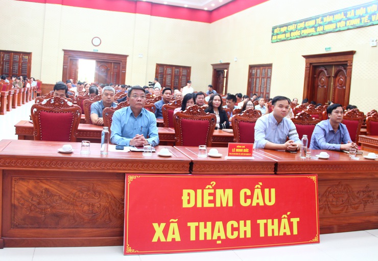 Xã Thạch Thất tổ chức tiếp sóng Hội nghị nghiên cứu, học tập, quán triệt, tuyên tuyền, triển khai thực hiện Nghị quyết Đại hội Đảng bộ thành phố Hà Nội lần thứ XVIII, nhiệm kỳ 2025 – 2030- Ảnh 1.
