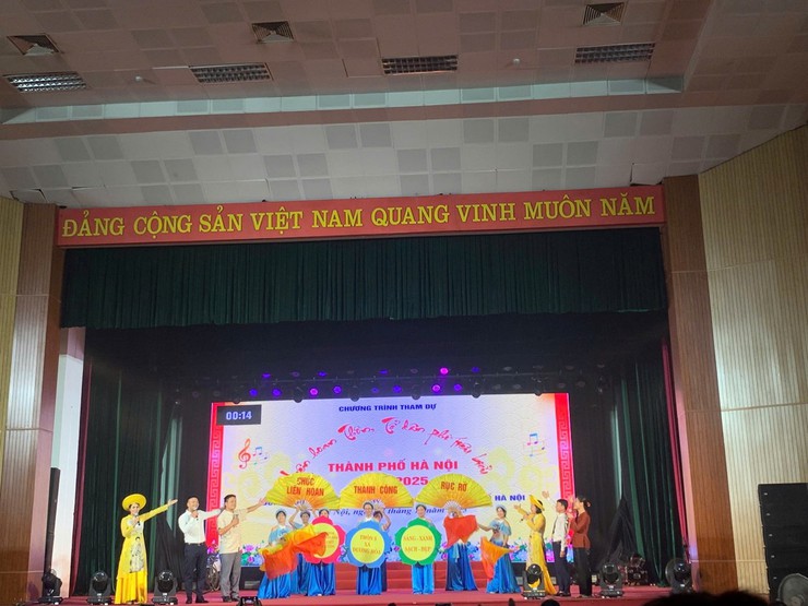 THÔN 5 – XÃ DƯƠNG HOÀ THAM GIA LIÊN HOAN THÔN, TỔ DÂN PHỐ TIÊU BIỂU THÀNH PHỐ HÀ NỘI NĂM 2025- Ảnh 4.