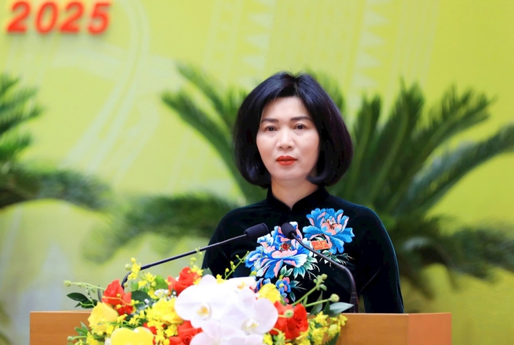 Đồng chí Phùng Thị Hồng Hà được bầu giữ chức vụ Chủ tịch HĐND TP Hà Nội- Ảnh 1.