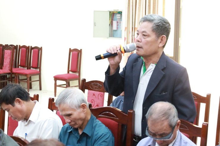 Công an xã Minh Châu tổ chức hội nghị lắng nghe ý kiến Nhân dân, đánh giá tình hình an ninh trật tự năm 2025- Ảnh 4.