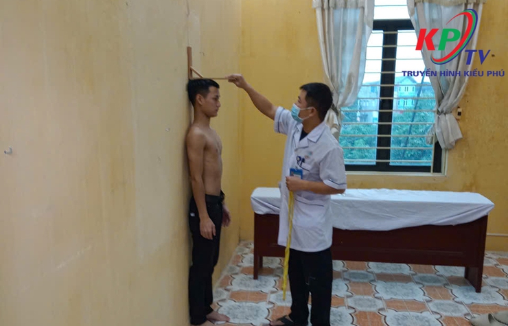 Ban Chỉ huy Quân sự xã Kiều Phú tiếp tục tổ chức khám sơ tuyển nghĩa vụ quân sự năm 2026- Ảnh 5.